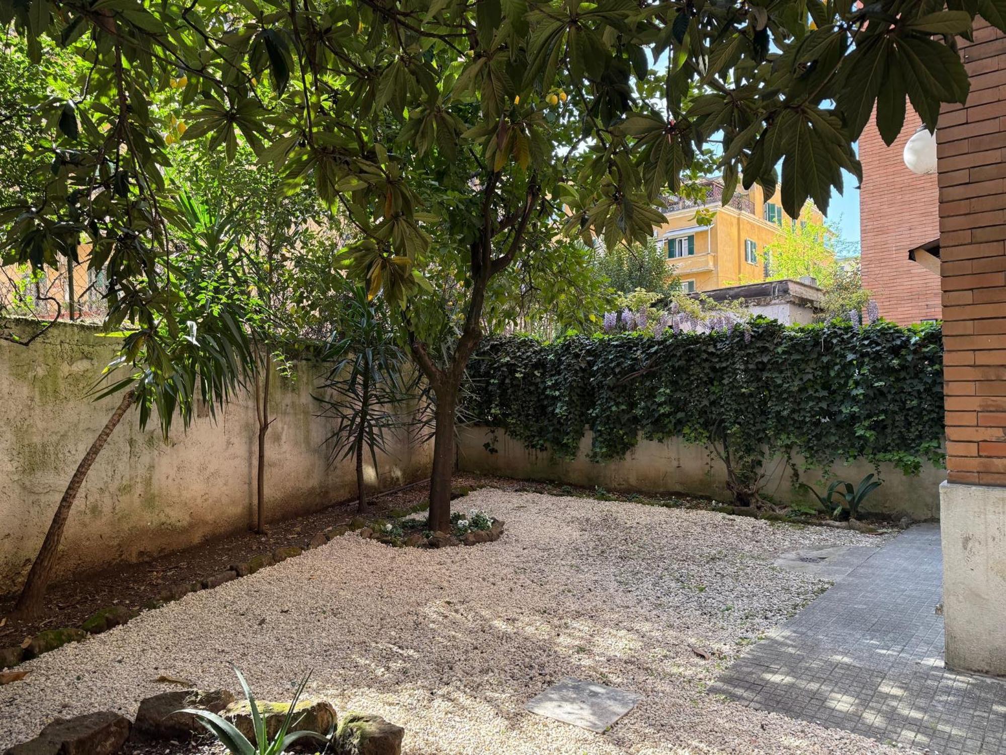 Bologna Garden House Roma